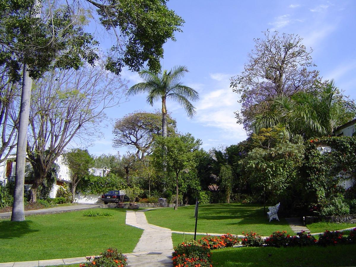 Hotel Jacarandas Cuernavaca Exterior photo