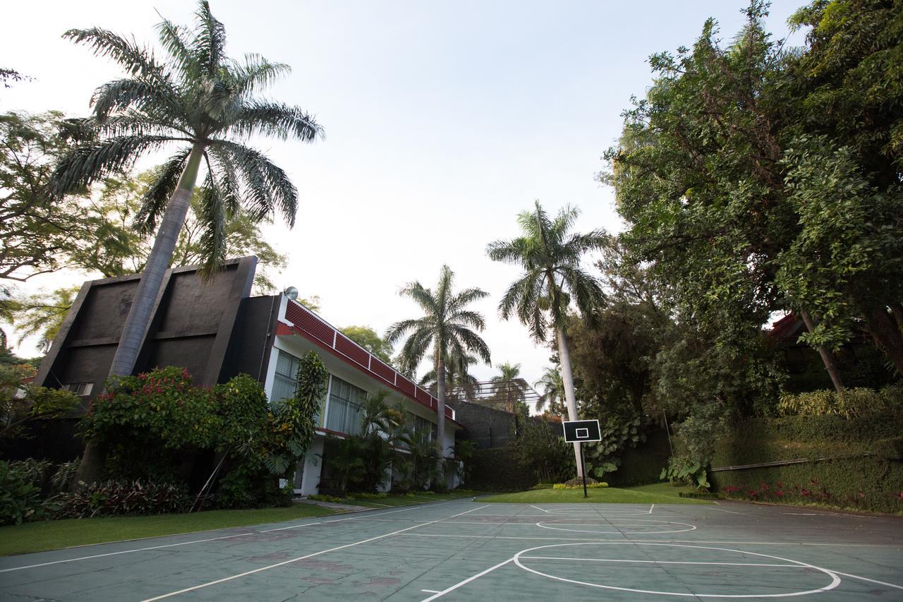 Hotel Jacarandas Cuernavaca Exterior photo